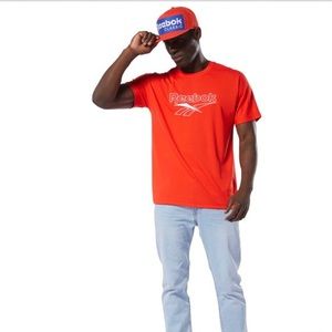 Reebok Classic crew neck tee. Unisex